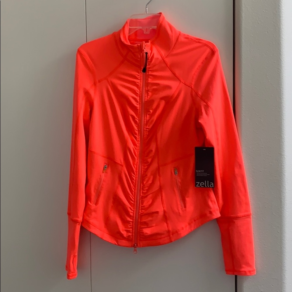 NEVER BEEN WORN - Bright Pink Zella zip up jacket